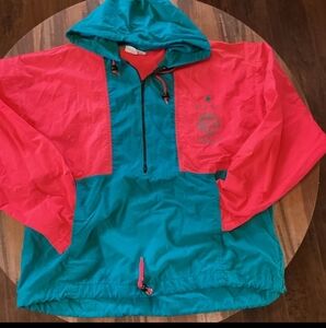 Women’s Vintage NUOVO Track Jacket Windbreaker Sz XL Nylon.    06